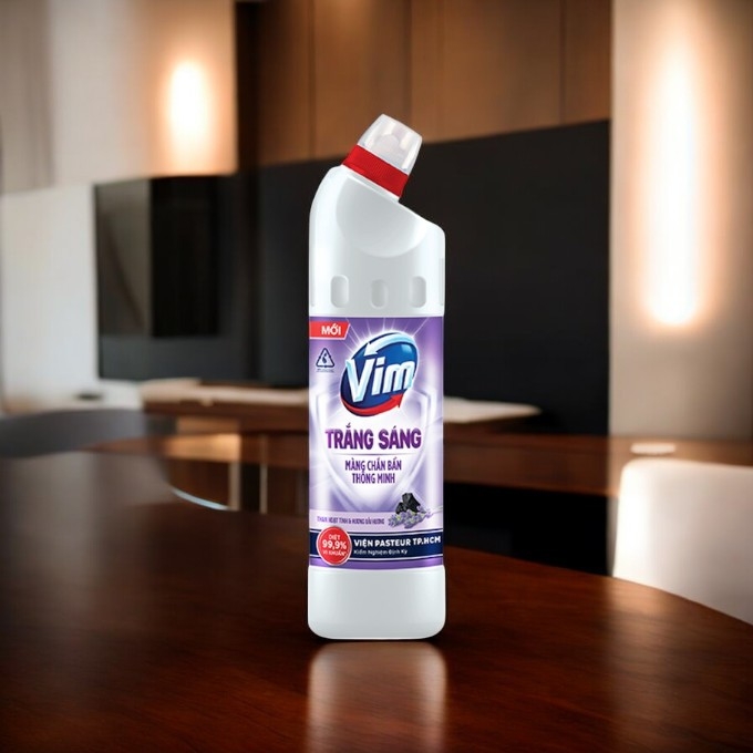 Tẩy rửa bồn cầu VIM than hoạt tính chai 880ml