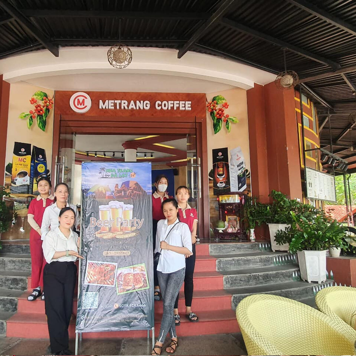 Cà phê Bột Robusta Mê Trang - Cà phê đậm vị truyền thống 500g - Hương vị mạnh mẽ thơm nồng