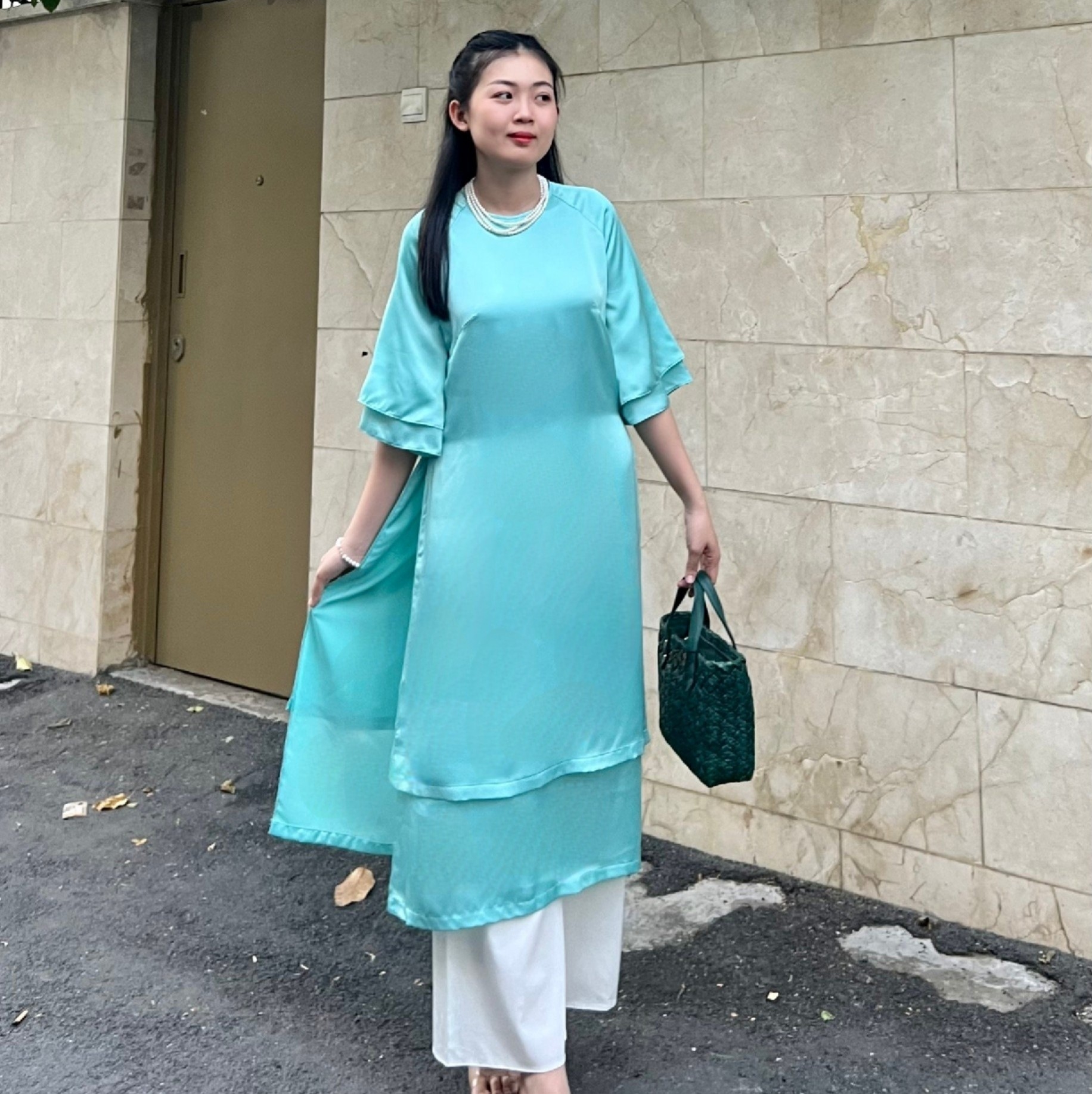 Set Áo dài Lụa 2 tà áo Như Nhiên-duoc-ban-tai-Siêu Thị Ánh Nguyệt