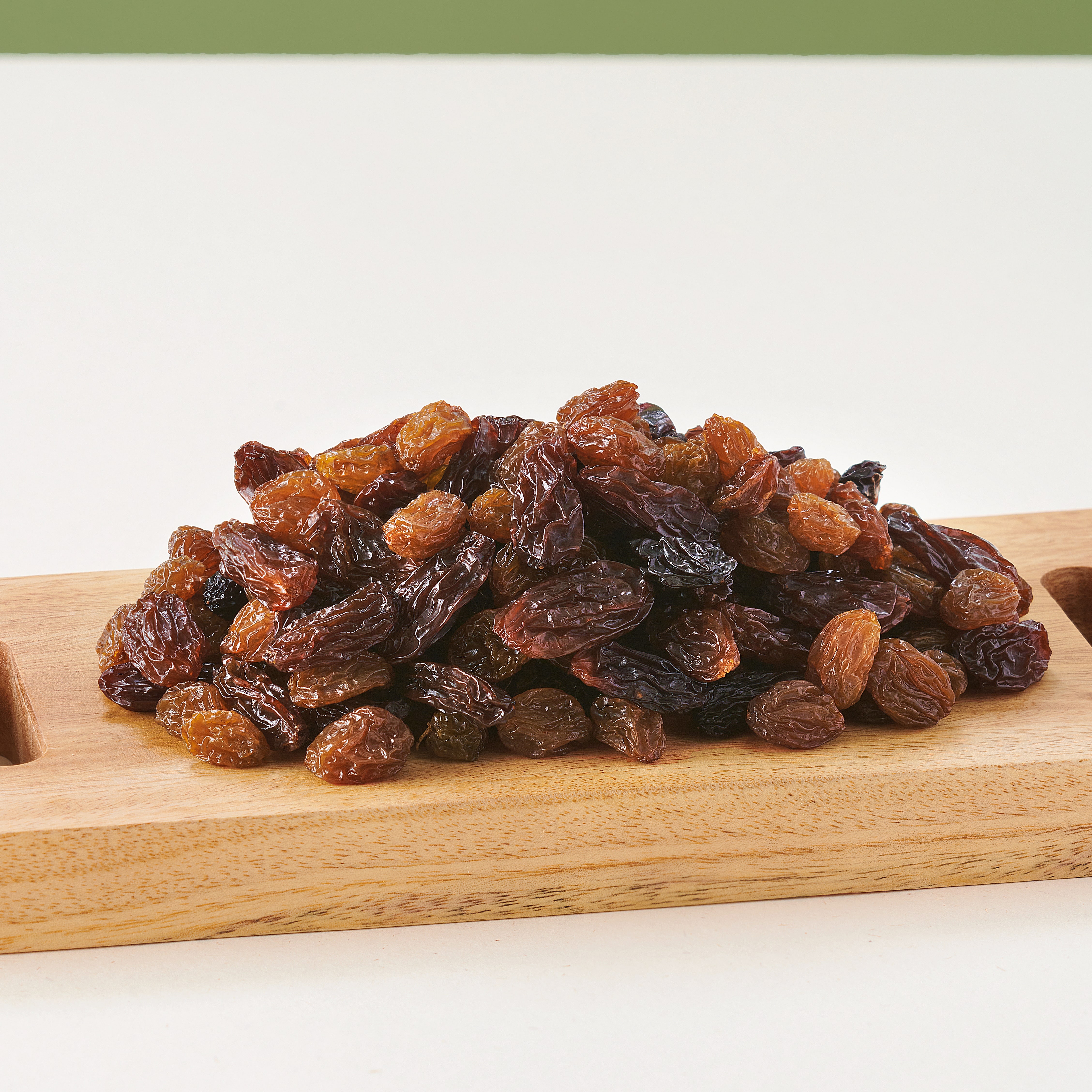 Nho khô hỗn hợp nhập khẩu Úc (hũ 425g)