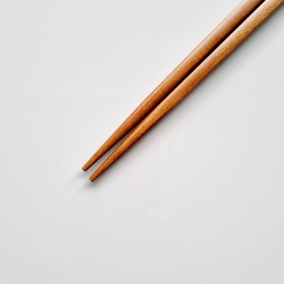Bộ đũa ăn 235