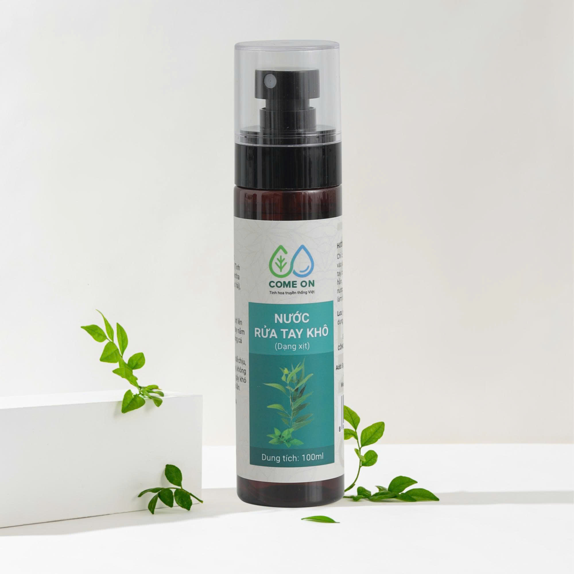 Nước rửa tay khô COME ON ngăn ngừa vi khuẩn 100 ml