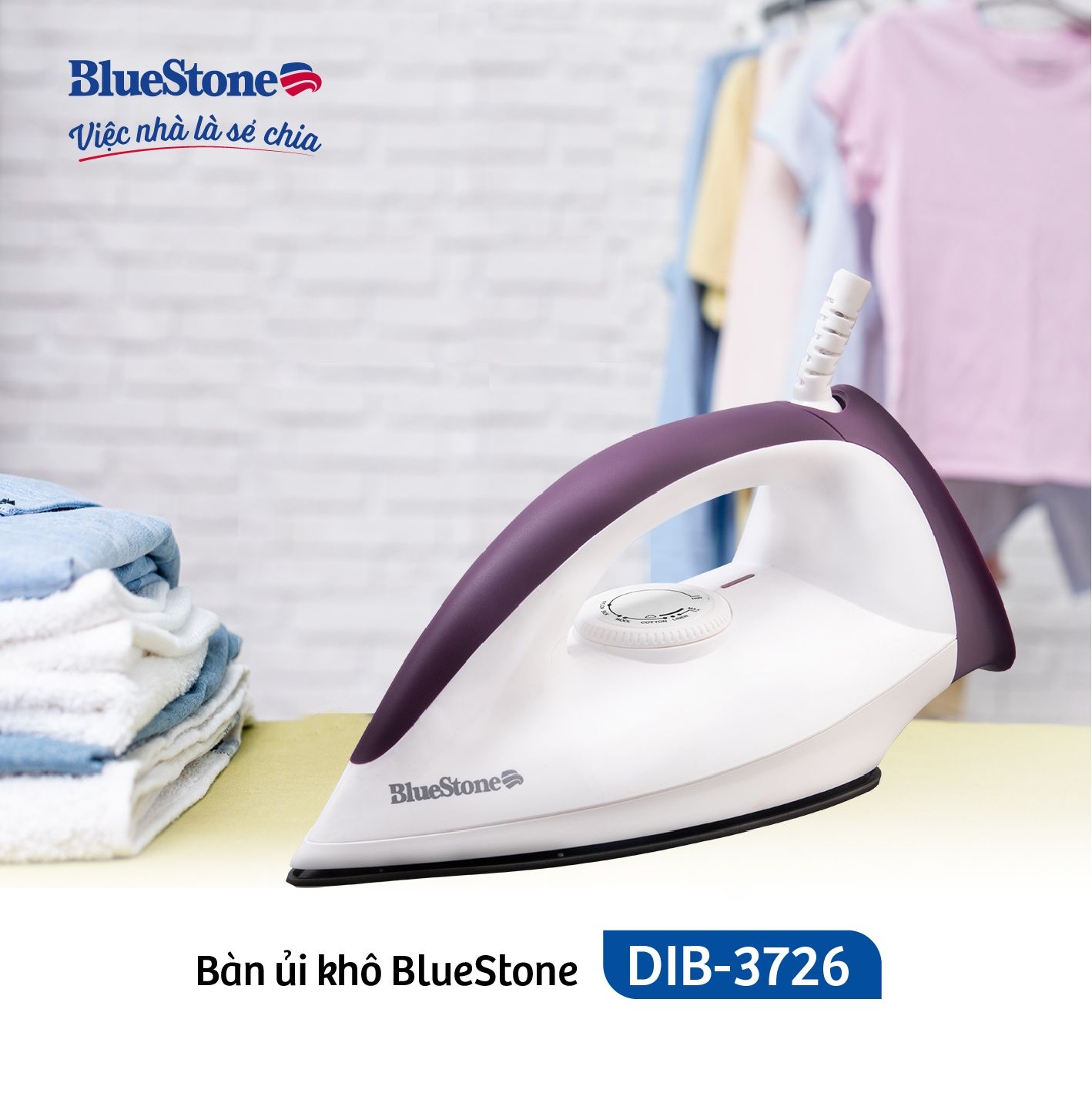 Bàn Ủi Khô BlueStone DIB-3726 1100-1300W