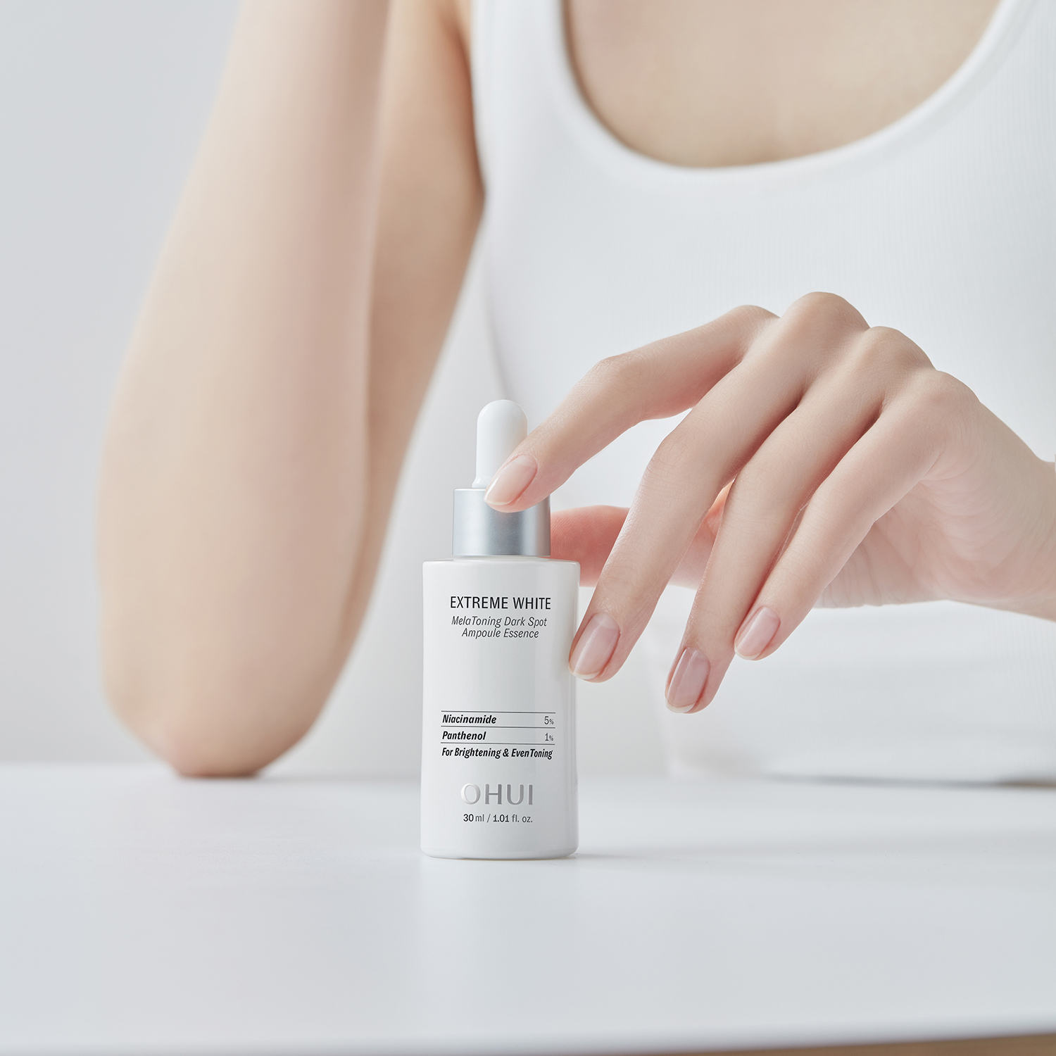 Tinh chất OHUI dưỡng sáng chuyên sâu chứa  Niacinamide 5% - 30ml - 7