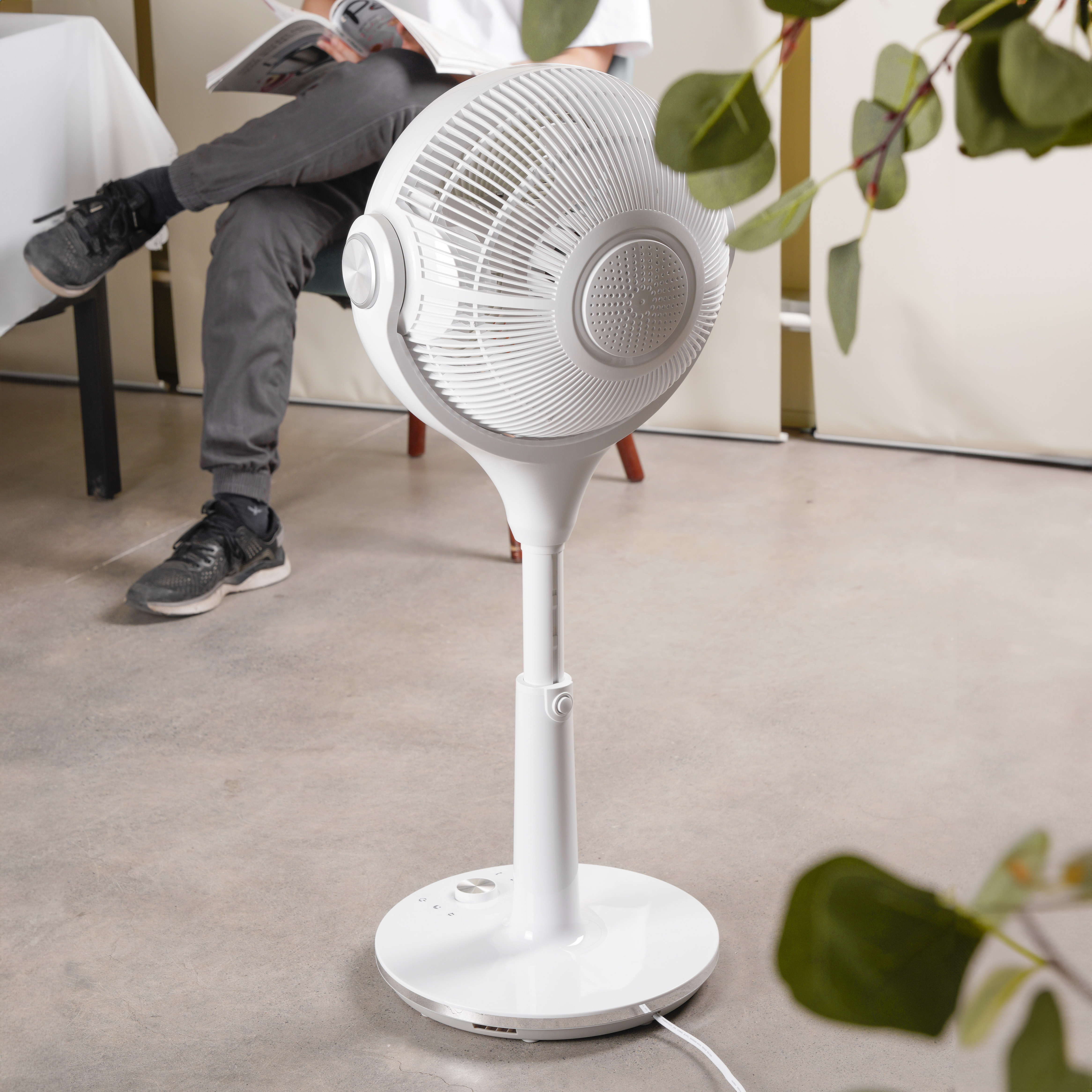 Quạt đứng tuần hoàn tốc độ cao 10" COBI_341731