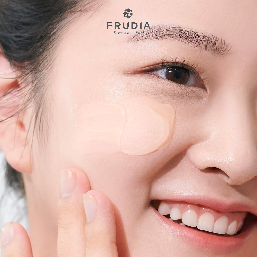 Kem Dưỡng Nho Xanh Frudia Green Grape Pore Control Cream 55g-duoc-ban-tai-Siêu Thị Ánh Nguyệt