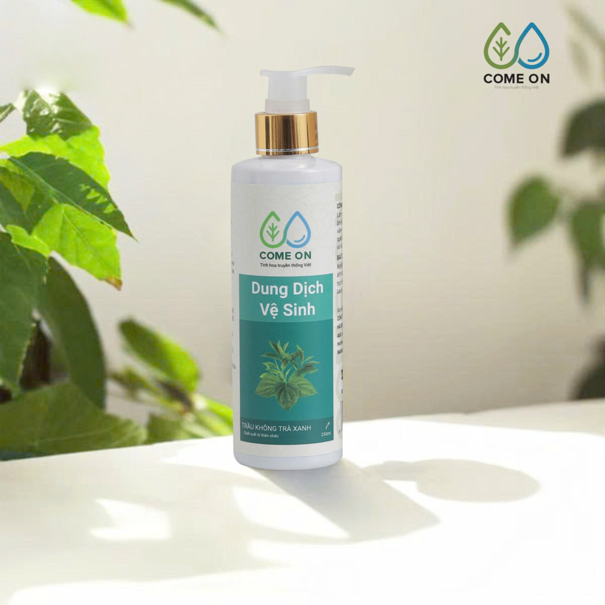 Dung dịch vệ sinh COME ON sử dụng cho mẹ bầu, nam, nữ và tuổi dậy thì 250ml