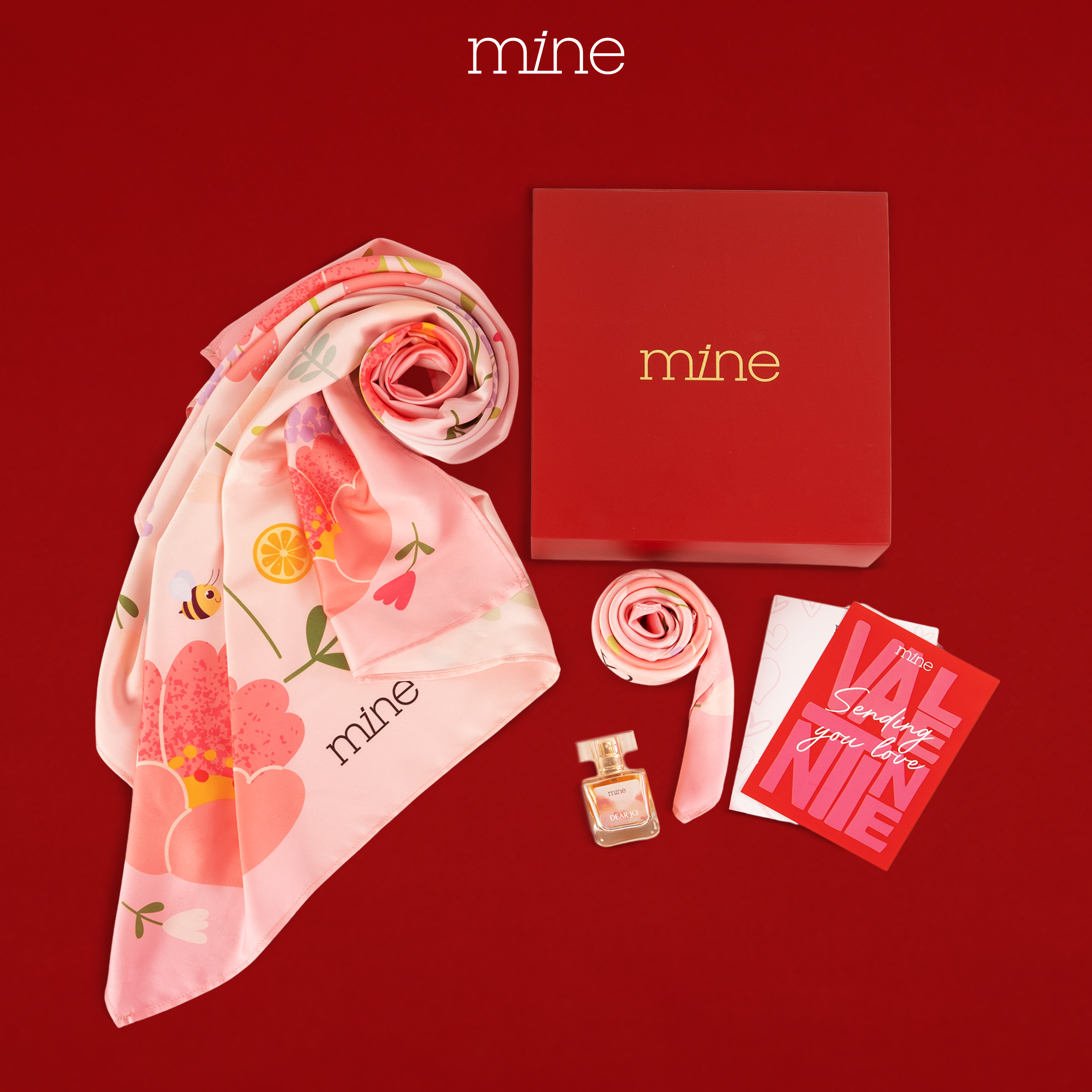 Hộp quà tặng Mine Nước hoa Love in the air 30ml & Khăn lụa