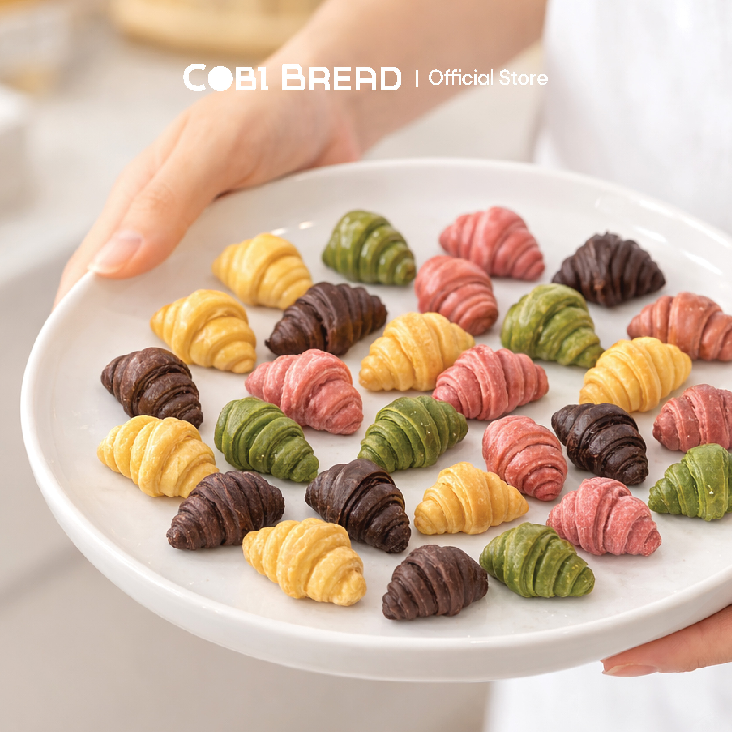 104097_Combo 4 túi bánh snack mini croissant hương dâu