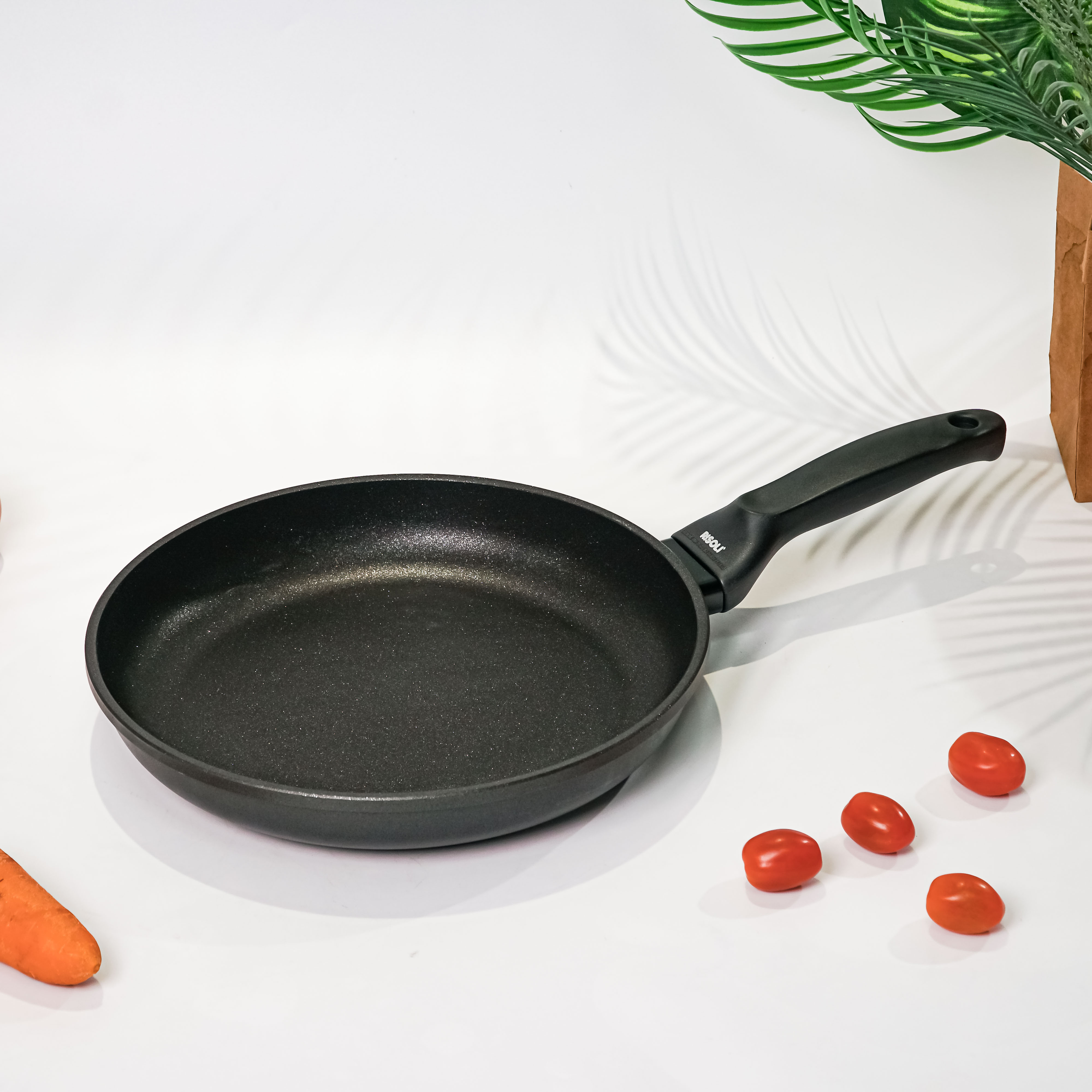 CHẢO ĐÚC NHÔM NGUYÊN KHỐI BLACKPLUS® LÒNG CẠN – Risoli - Model: CHAORisoli-00103BPIN/28