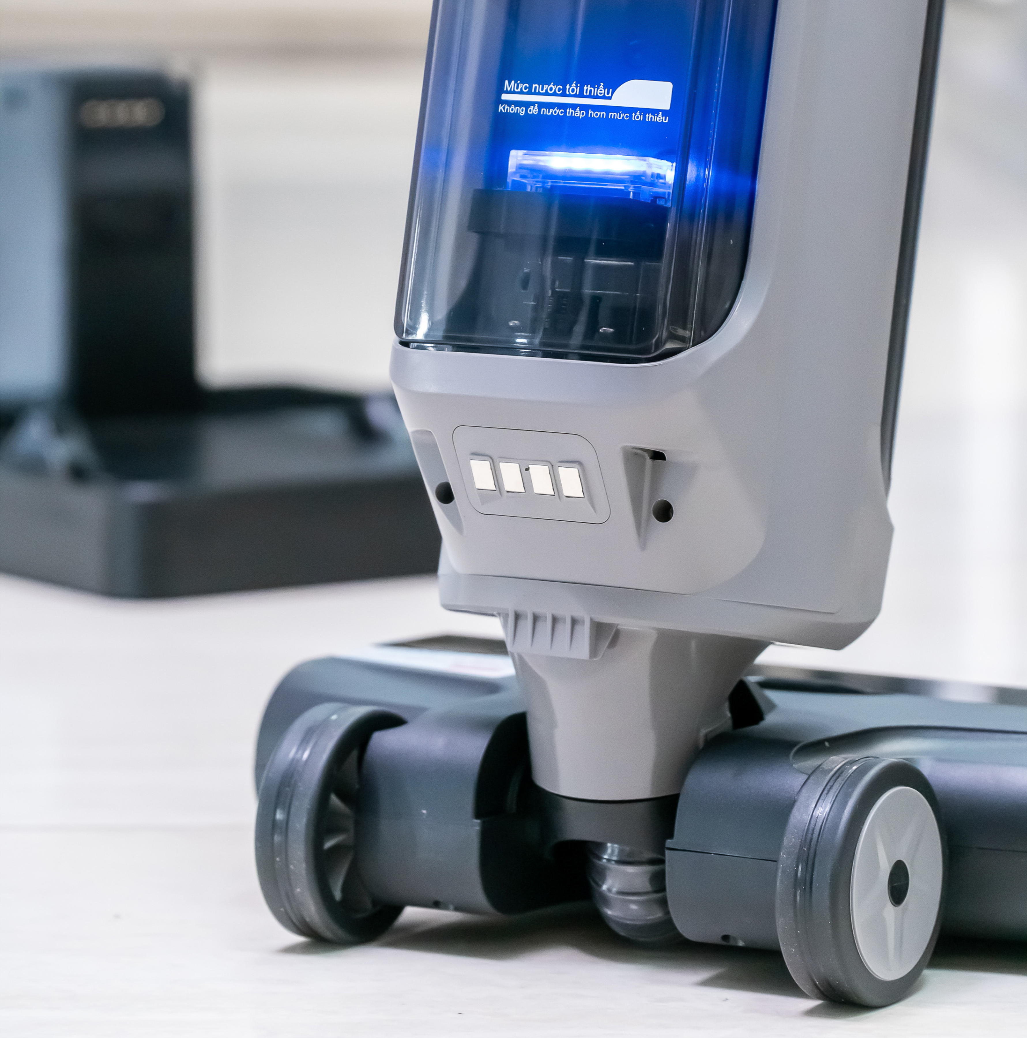 Máy lau sàn cầm tay KU FLL2405