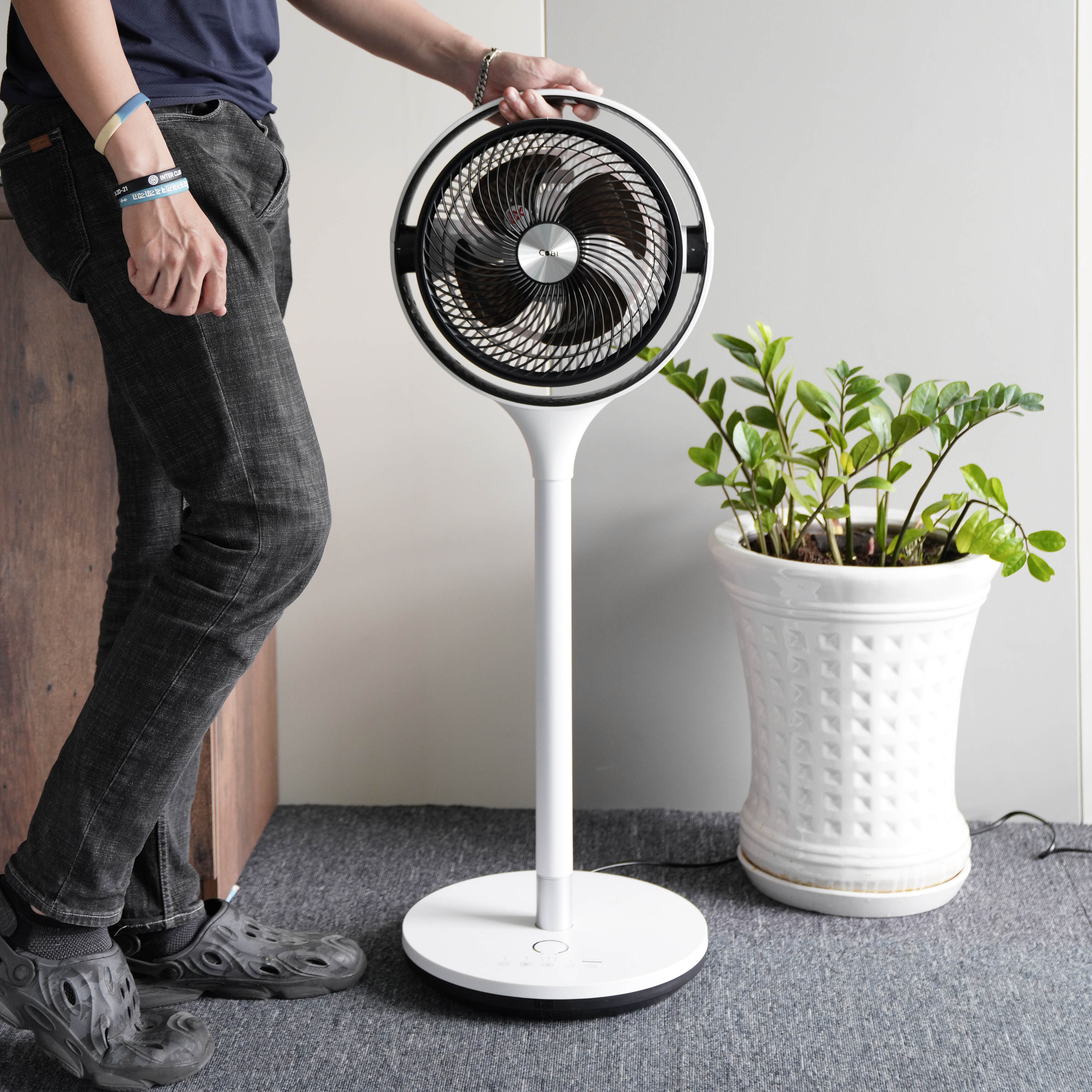 Quạt đứng tuần hoàn không khí 10" COBI - Điều khiển từ xa, Điều chỉnh góc xoay linh hoạt_341730